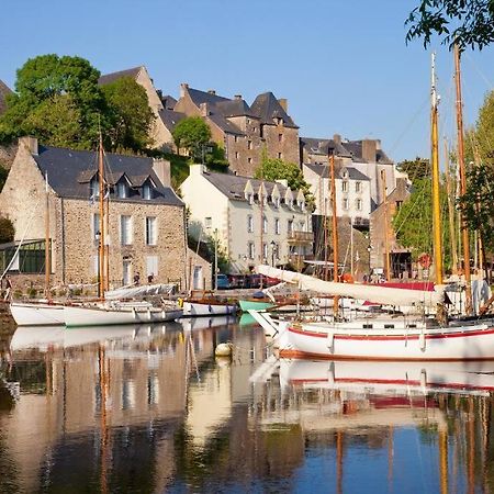 Tiny house sur terrain boisé à 10 mn de la mer Férel Eksteriør bilde